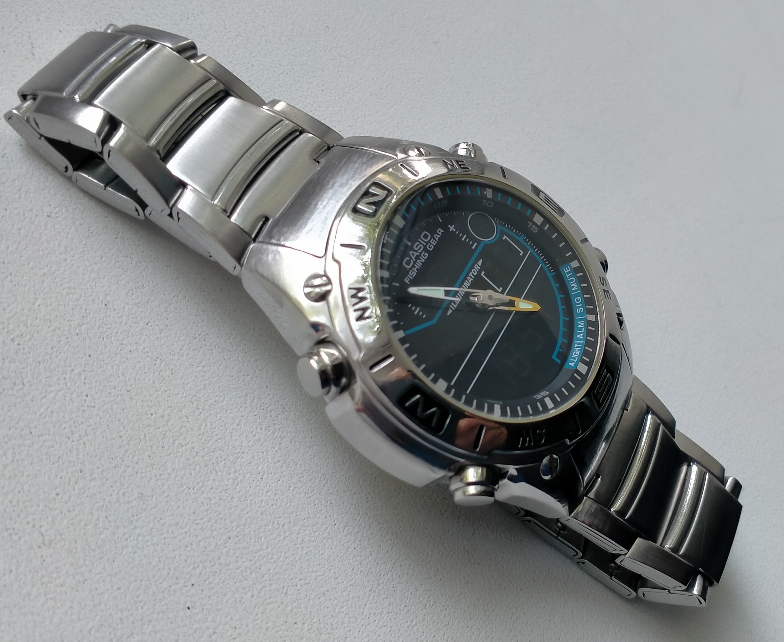 amw 703