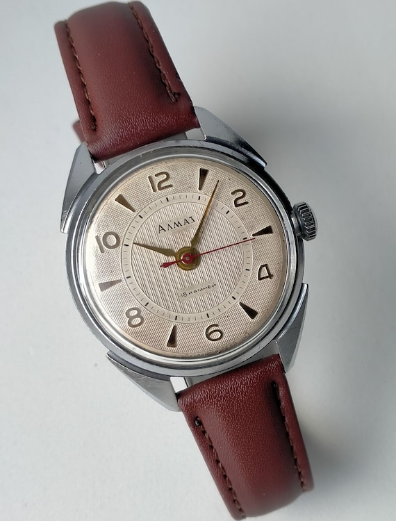 Almaz Vostok 2809B. Vintage Original Soviet Mechanical Watch. 1960s