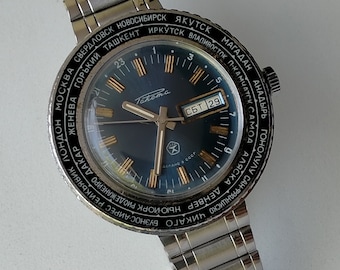 Raketa 2628.N World Time. Vintage Original Soviet Big Stylish Mechanical Watch. Early 1980s