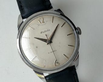 Raketa 2609B. Model 821129. Vintage Original Soviet Classic Mechanical Casual Watch. 1970s