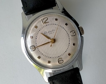 Raketa 2609A. Model 461048. Vintage Original Soviet Classic Mechanical Casual Watch. 1970s