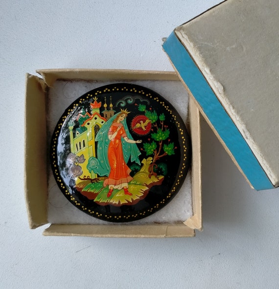 Palekh Style Brooch in Original Box Soviet Lacquer