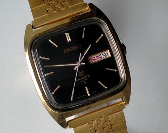 Seiko Model 0903-5019. Water Resistant. Vintage Original Japan Quartz Watch. 1980s