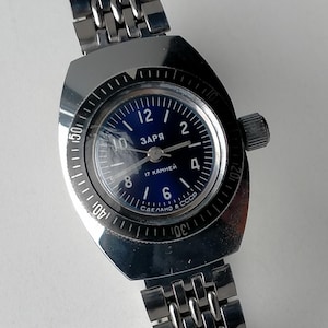 Zaria 1509B Amphibian Antimagnetic. Blue Dial. Vintage Fully Original Collectible Women&#39;s Water Resistant Mega Rare Watch. 1970s