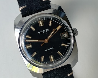Vostok 2214. Vintage Original Soviet Mechanical Classic Casual Watch. 1970s