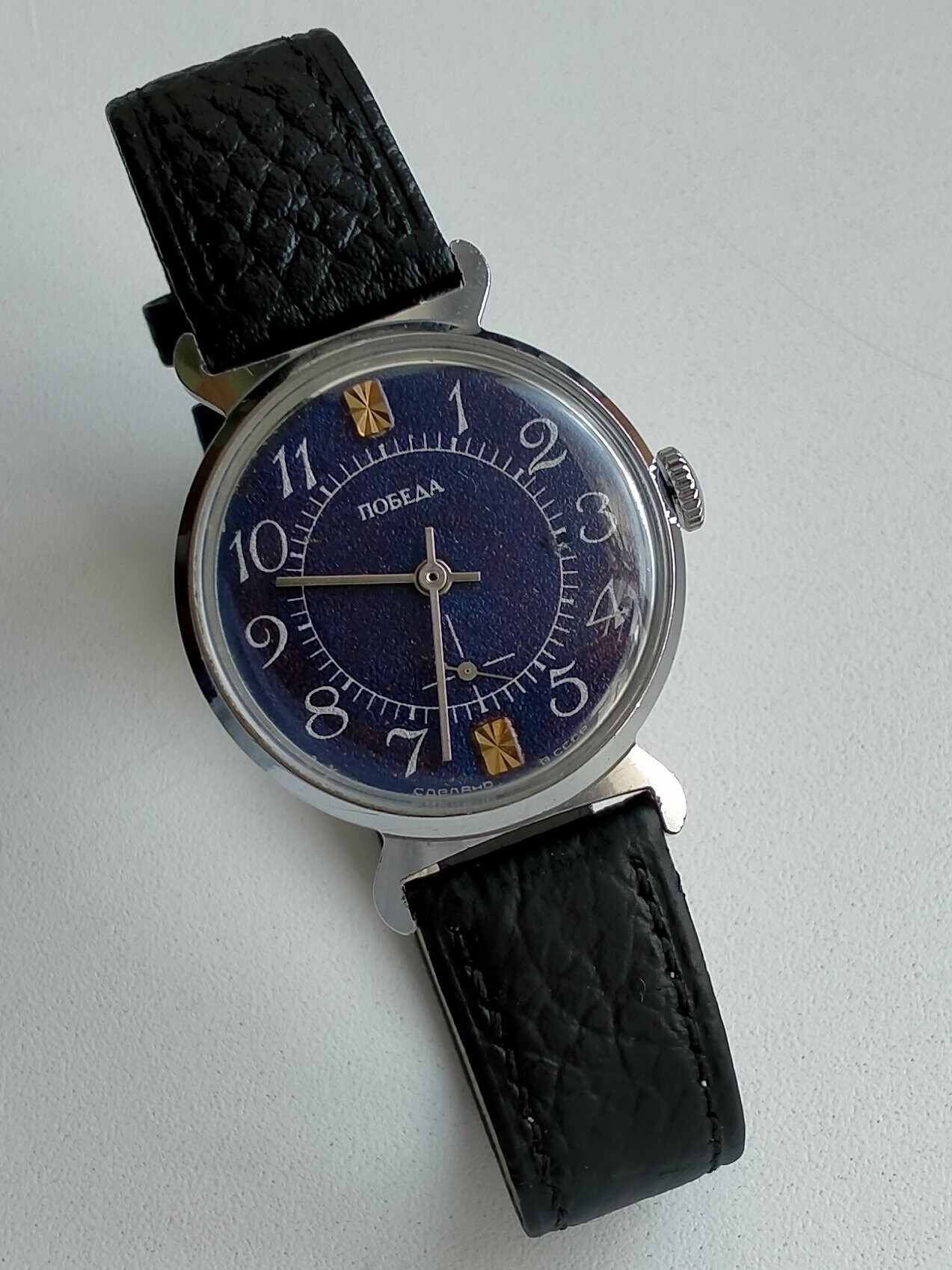 Pobeda ZIM 2602. Blue Dial. Vintage Original Soviet