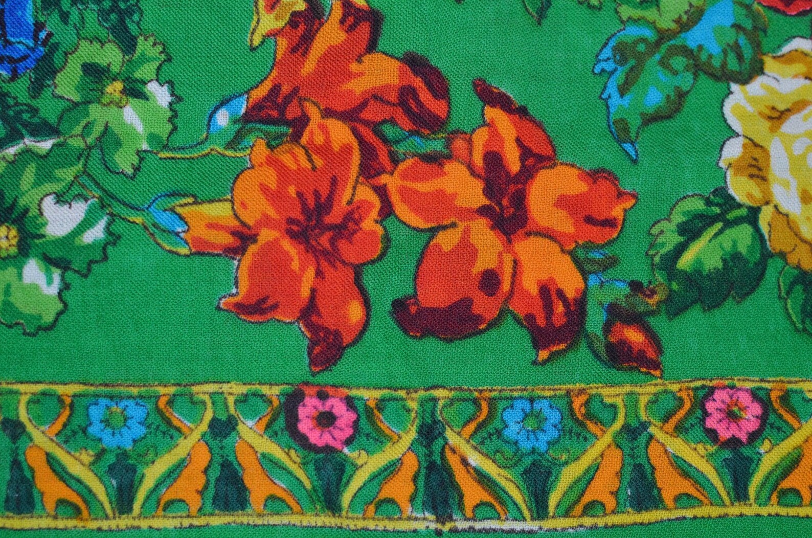 VINTAGE Russia shawl Russia blanket Pavlovo Posad throw Etsy