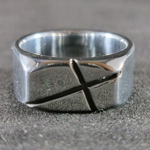 Stainless steel diagonal rustic cross signet ring