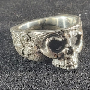 Demi-mâchoire Silver Skull Ring avec filigrane
