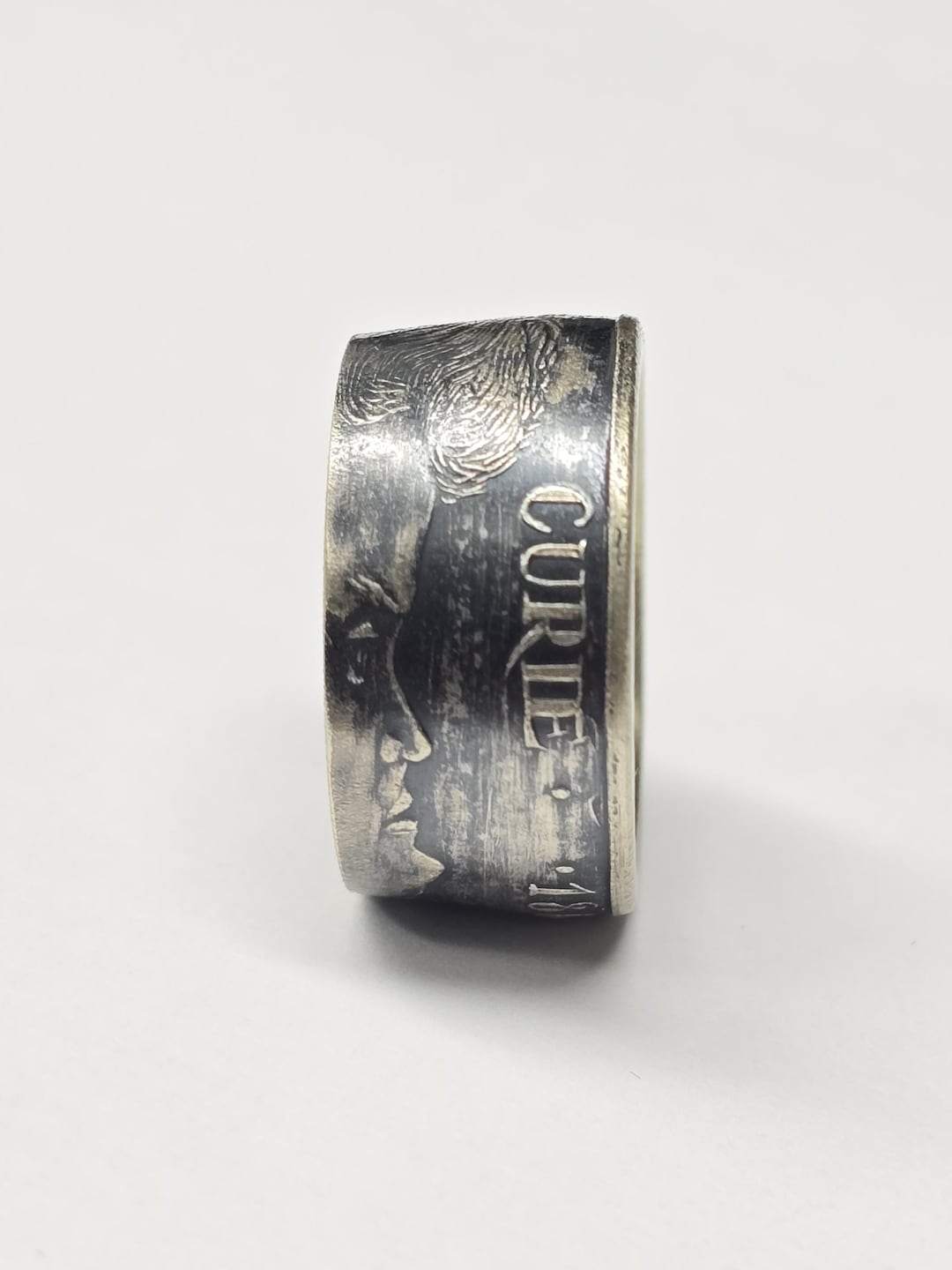 Marie Curie Ring