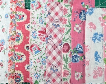 Lot de 15 chutes de tissu vintage des années 30 et 40 : sacs à farine, sacs de nourriture pour animaux, sacs en coton, tissus pour patchwork, loisirs créatifs, carnets de voyage, motifs géométriques et floraux. Idéal pour la confection de courtepointes, de carnets de voyage ou de journaux créatifs.