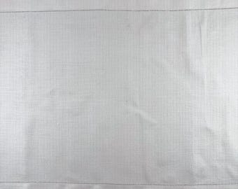 Camino de mesa vintage de lino blanco sólido y nítido de 53 x 17,5 cm. Decoración de mesa. Tela para mantelería.