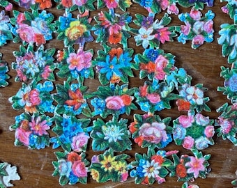 Lot de 90 petites fleurs en papier pour scrapbooking et junk journal, techniques mixtes. Ensemble d'éphémères vintage, papier découpé victorien.