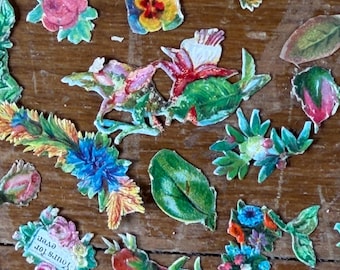 Lot de 55 pièces de papier fleuri pour scrapbooking et junk journal, techniques mixtes, éphémères vintage, papier découpé victorien.