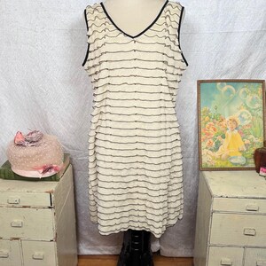 Cream Handkerchief Black Ruffle Accent Bodycon Dress Size L Vintage 1990s Carole Little Lolita Coquette Little Black Dress Party Cocktail