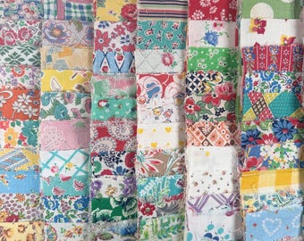 Lote de 30 piezas de sacos de harina vintage de los años 30 y 40, retales de tela de algodón, bloques cuadrados, dijes, diseño floral y geométrico novedoso.