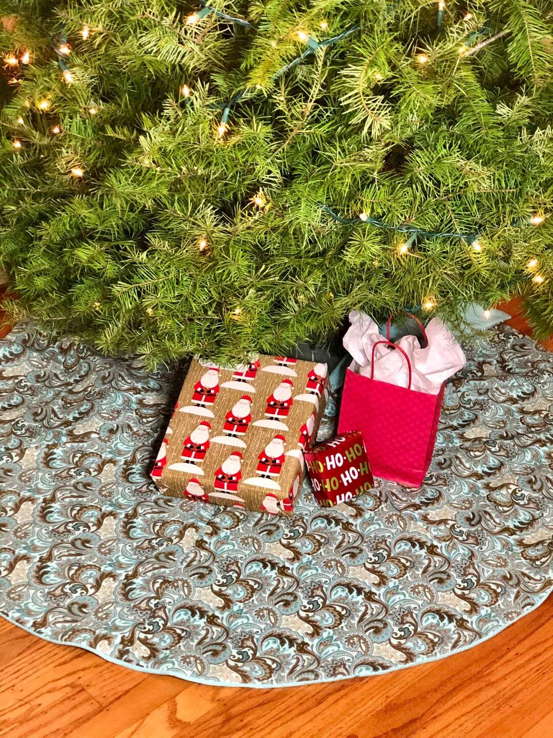 Paisley Print Christmas Tree Skirt, Large 46 Modern Christmas Tree