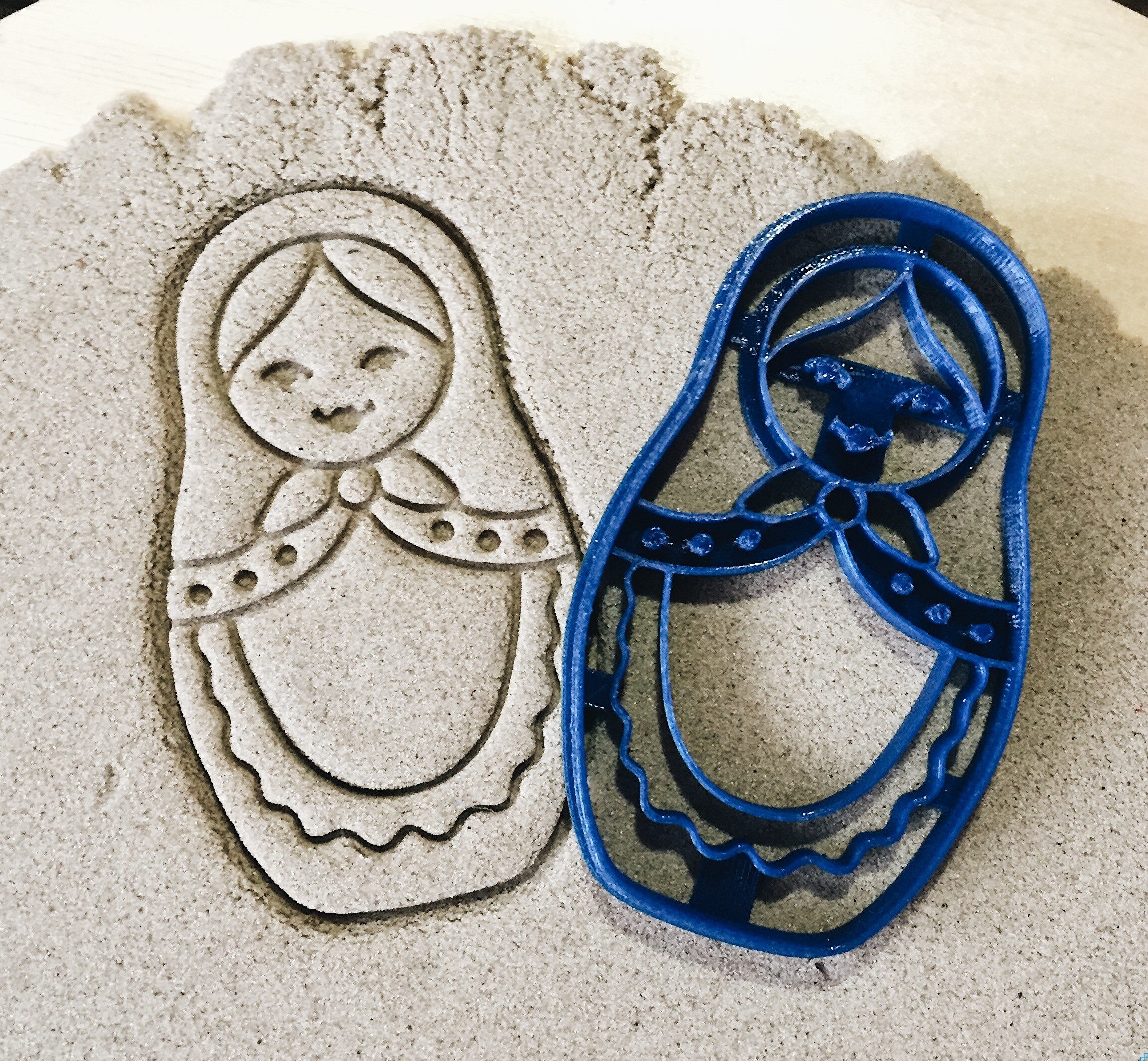 matryoshka cookie cutter