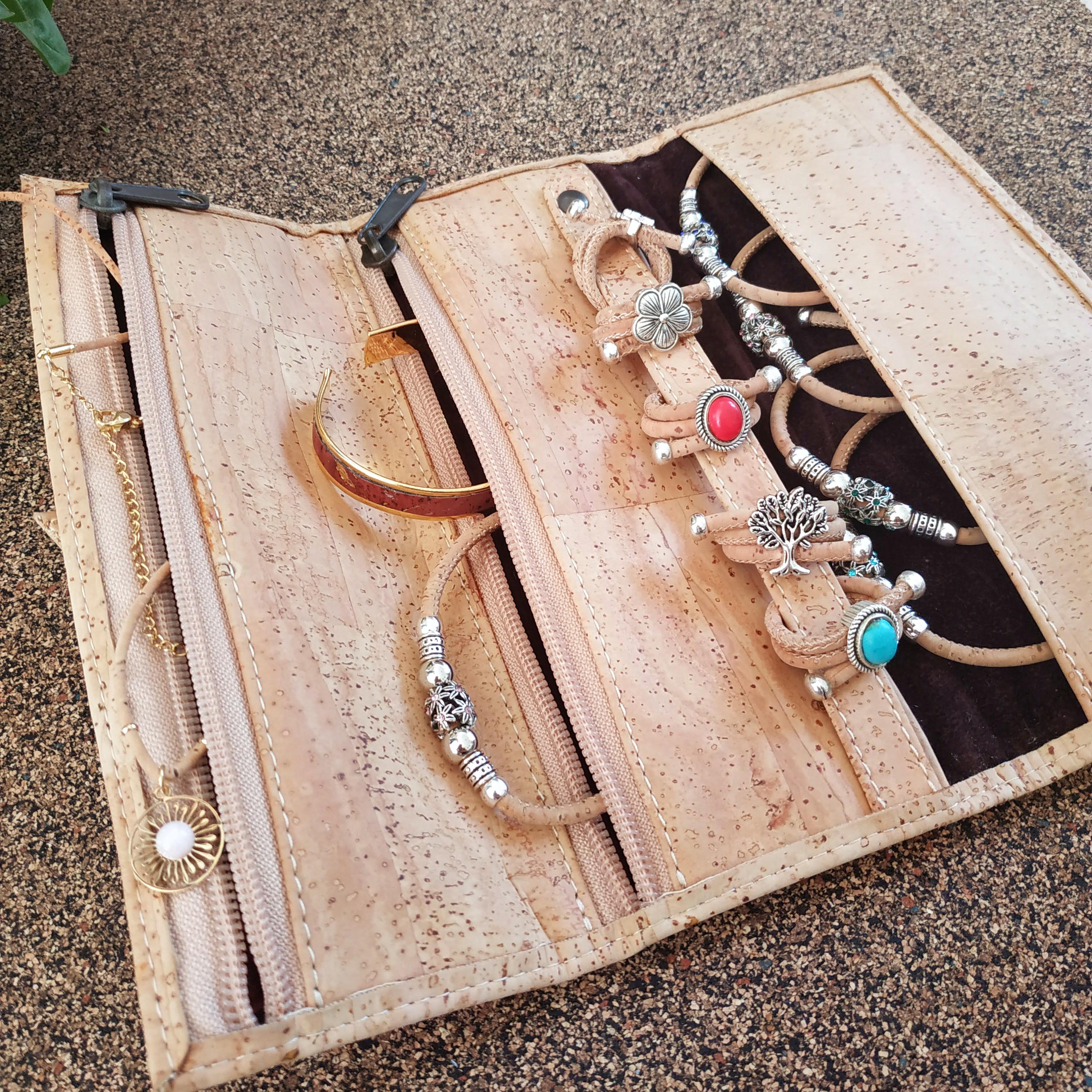 Cottage Garden Someone Special So Thankful Woodgrain Rope Trim Jewelry Music Box Plays Wonderful World 6711458b Ff55 4798 83fe E1a37b9084b1.fe12fa7815a1e1aabaedb8b0ab8ddfcf