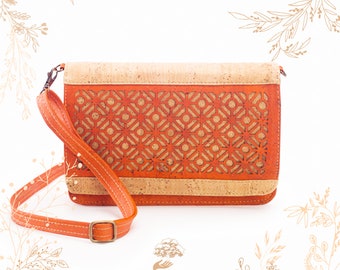 ARTELUSA orange cork bag. Eco-responsible crafts adapted to veganism. YOK CORK.