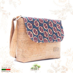 Petit sac en liège aux motifs de grenades. Vegan friendly. Boutique YOK CORK