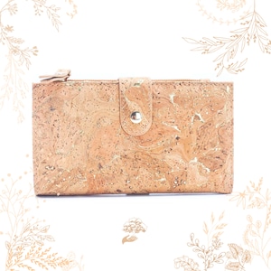 Gold-plated cork bark wallet. Vegan-friendly. YOK CORK Shop