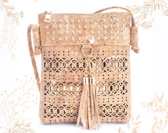 Beige and gold cork bag. Suitable for veganism. YOKCORK Store