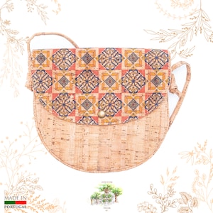 Petit sac bandoulière en liège. Motifs azulejos jeune, rouge et bleu. Vegan friendly. YOK CORK