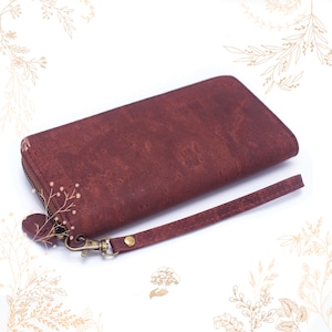 Cartera de corcho de color marrón caoba. Cuero vegetal apto para veganos. Boutique YOK CORK
