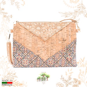 Bolso de corcho beige con estampado de azulejo. Apto para veganismo. Tienda YOKCORK