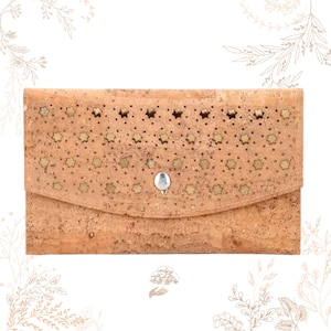 Portefeuille beige et doré en liège. Cuir végétal vegan friendy. Boutique YOK CORK