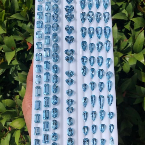 18 pezzi acquamarina ovale taglio pietra lotto pietra preziosa naturale / 9x7x4 MM / acquamarina per creazione di gioielli / forniture di pietre preziose - Italia