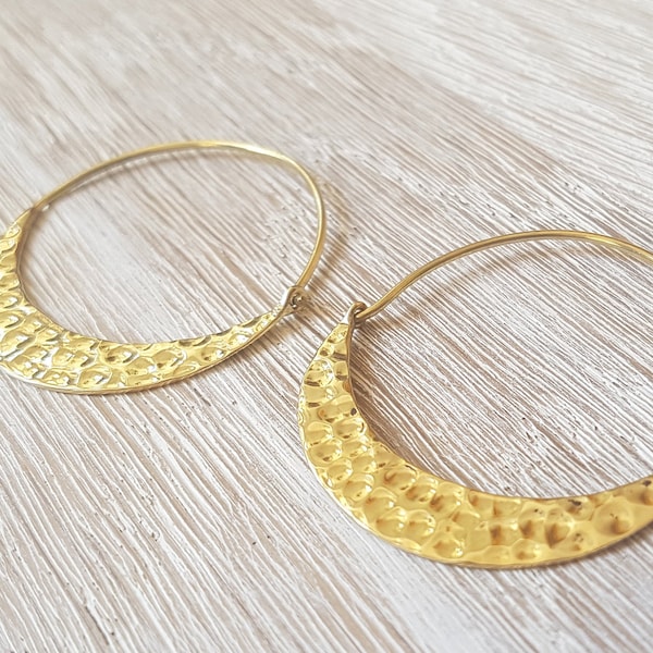 Gold hoop earrings, round earrings, gold hoop earrings, half moon earrings, medium hoop earrings, brass hoop earrings, medium round earrings, gypsy