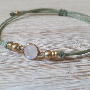 Fine moonstone bracelet, adjustable dainty bracelet with moonstone, green bracelet with moonstone, Macrame bracelet Moonstone, dainty