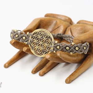 Gray macrame bracelet, brass bracelet, flower of life bracelet, flower of life bracelet, brass flower of life. Adjustable brass bracelet