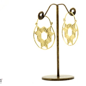 Orecchini rotondi in ottone, orecchini tribali in ottone, orecchini in ottone, orecchini geometrici in ottone, orecchini in ottone, orecchini geometrici in ottone