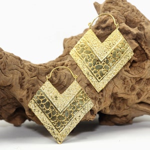 Large square brass earrings, stylish diamond shape, brass earrings, brass earrings, statement earrings, geometric earrings