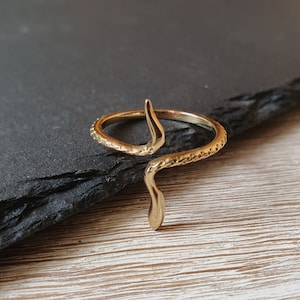 Snake ring, golden snake ring, snake ring, snake as adjustable ring, snake ring, filigree snake ring