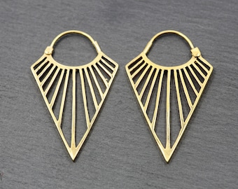 Dreieckige Messingohrringe,geometrische Messing Ohrringe,Triangle brass earrings,Ohrringe aus Messing,Diamantenohrringe,Ohrringe geometrisch