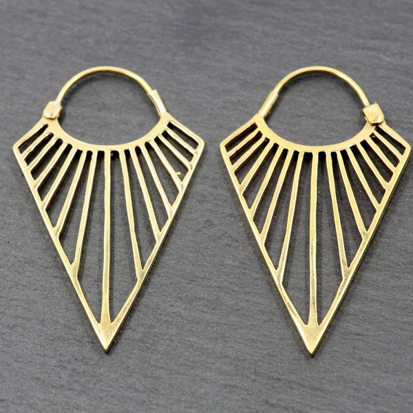 Dreieckige Messingohrringe,geometrische Messing Ohrringe,Triangle brass earrings,Ohrringe aus Messing,Diamantenohrringe,Ohrringe geometrisch