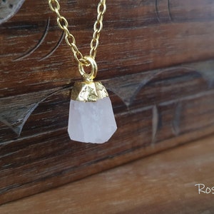 Rose quartz necklace, necklace with rose quartz, golden chain with pink stone, necklace with stone, rose quartz chain, rose quartz necklace, stone chain
