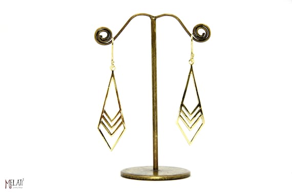 Lange Ohrringe, Pfeilohrringe, messingohrringe, Geometrische Ohrringe, Goldene Ohrringe, Spitze Ohrringe, Längliche Ohrringe aus Messing