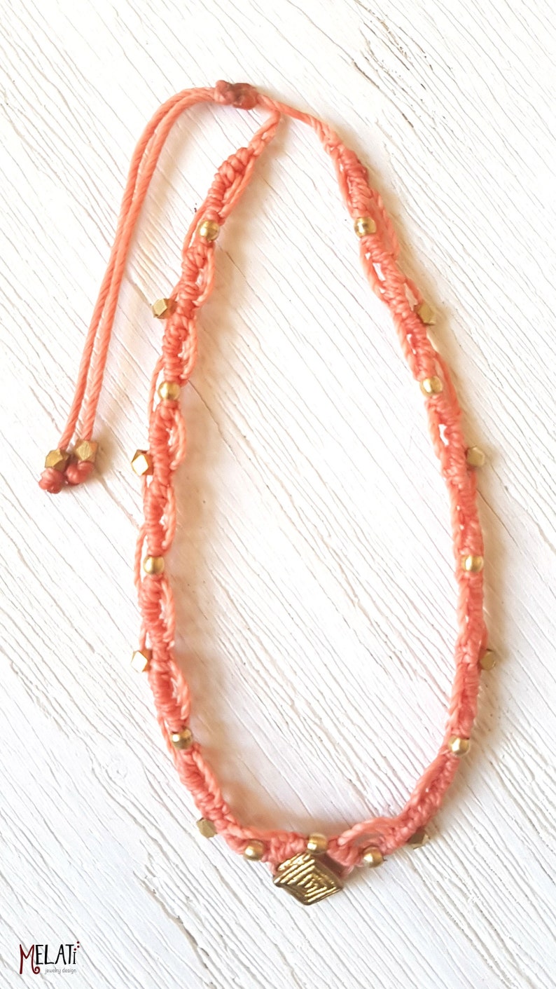 Flamingo-colored anklet, salmon-colored brass anklet, adjustable anklet, macrame anklet, anklet made of macrame with brass beads image 1