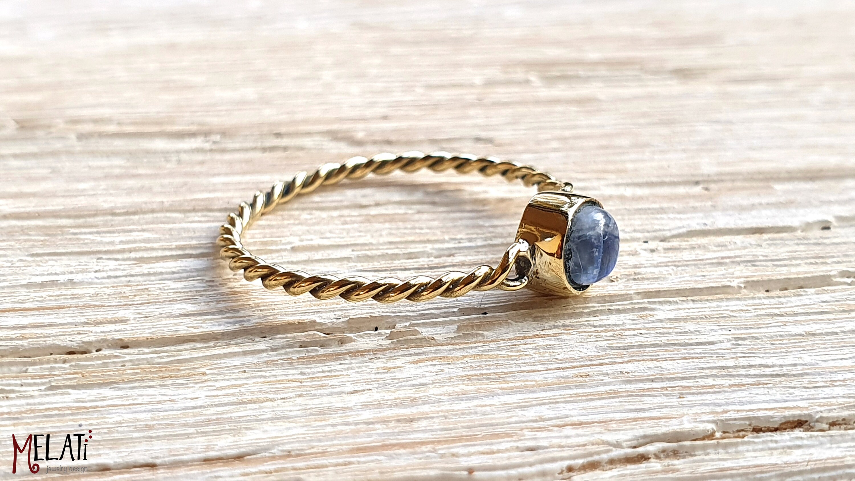 Simple finger ring with stone, golden ring with gemstone, brass ring with stone, delicate ring with stone, golden ring, ring with stone