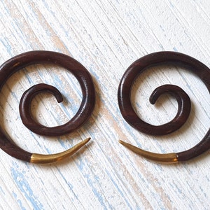 1x wooden spiral, wooden stretching spiral, 6mm wooden stretcher, wooden spirals, flesh tunnel wood, wooden plug, wooden plugs, 6 mm stretcher, wooden spirals