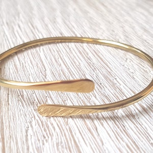 Simple bangle, gold bangle, boho bangle, minimalist bangle, brass bangles, dainty bangle, brass bangle, simple bangles