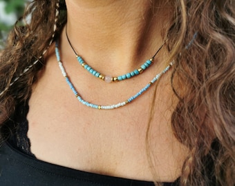 Small colorful pearl necklace, simple necklace with pearls, blue pearl necklace, chic fine pearl necklace, colorful pearl necklace, glass pearl necklace