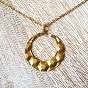 Simple brass chain with pendant, round chain pendant, geometric chain pendant, gold chain, simple chain, chic chain
