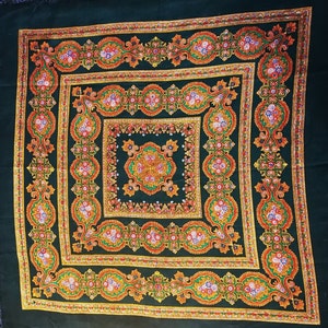 Vintage scarf shawl / Ceremonial meditation cloth