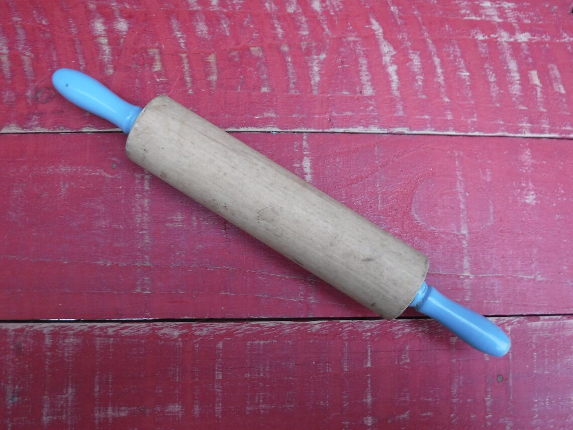 Vintage Wooden Rolling Pin / Baking Pin Blue Handles Etsy